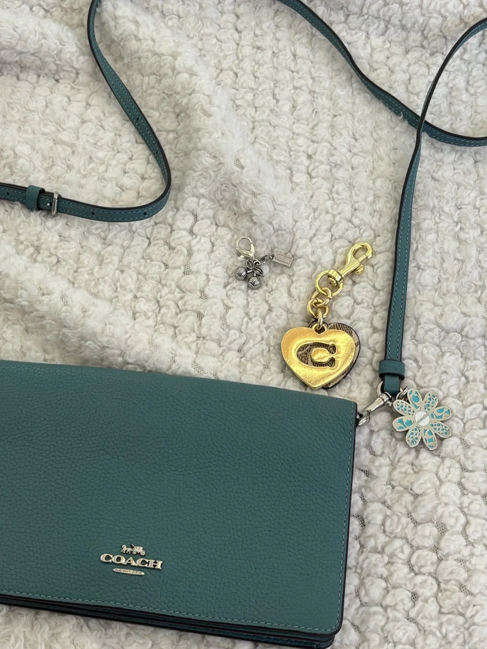 Authentic Coach Crossbody Wallet Purse w/ Authentic Repurposed Charms Keychains